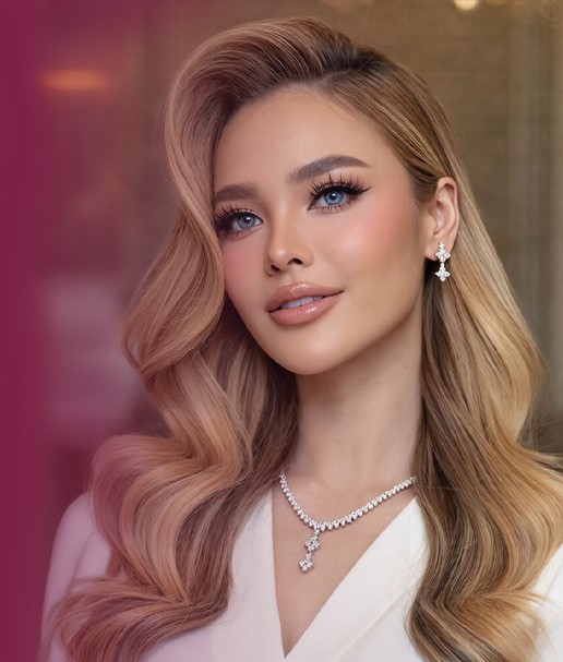 Beautiful woman with blonde hair